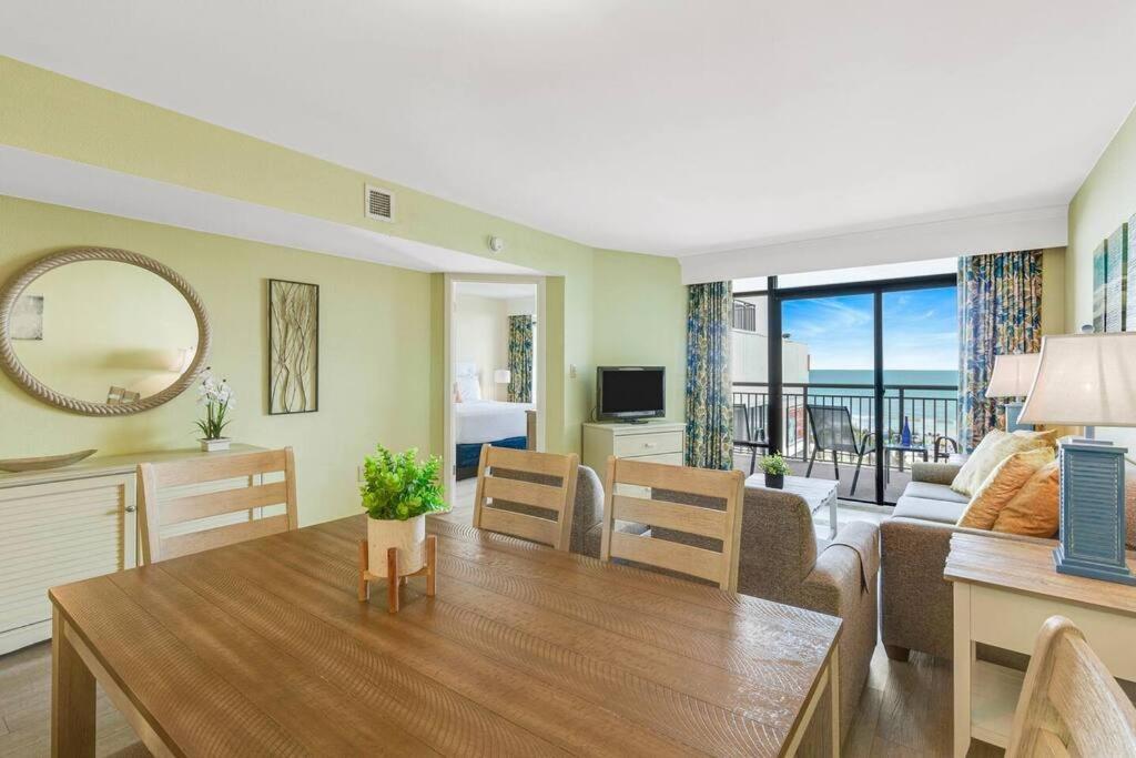 Breathtaking Oceanfront Suite Grand Cayman 451 Μιρτλ Μπιτς Εξωτερικό φωτογραφία