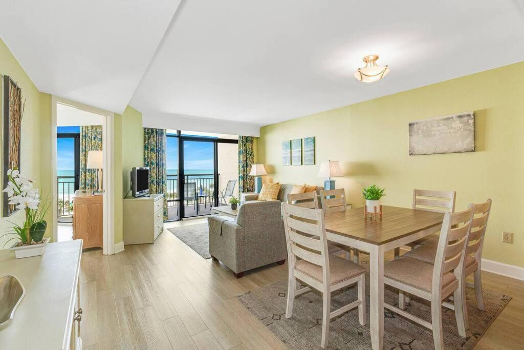 Breathtaking Oceanfront Suite Grand Cayman 451 Μιρτλ Μπιτς Εξωτερικό φωτογραφία