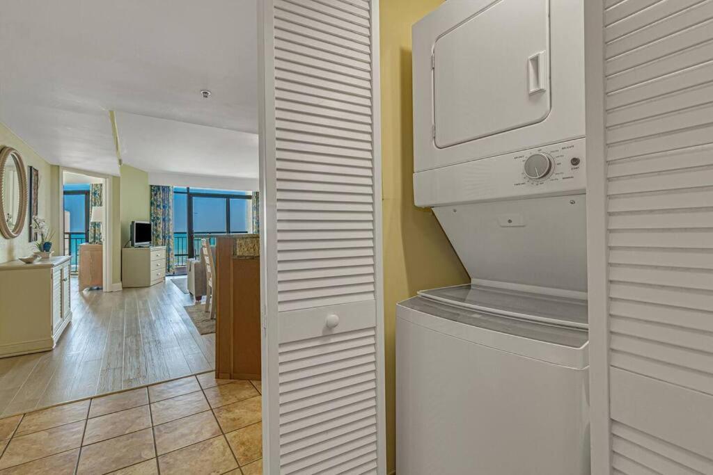 Breathtaking Oceanfront Suite Grand Cayman 451 Μιρτλ Μπιτς Εξωτερικό φωτογραφία