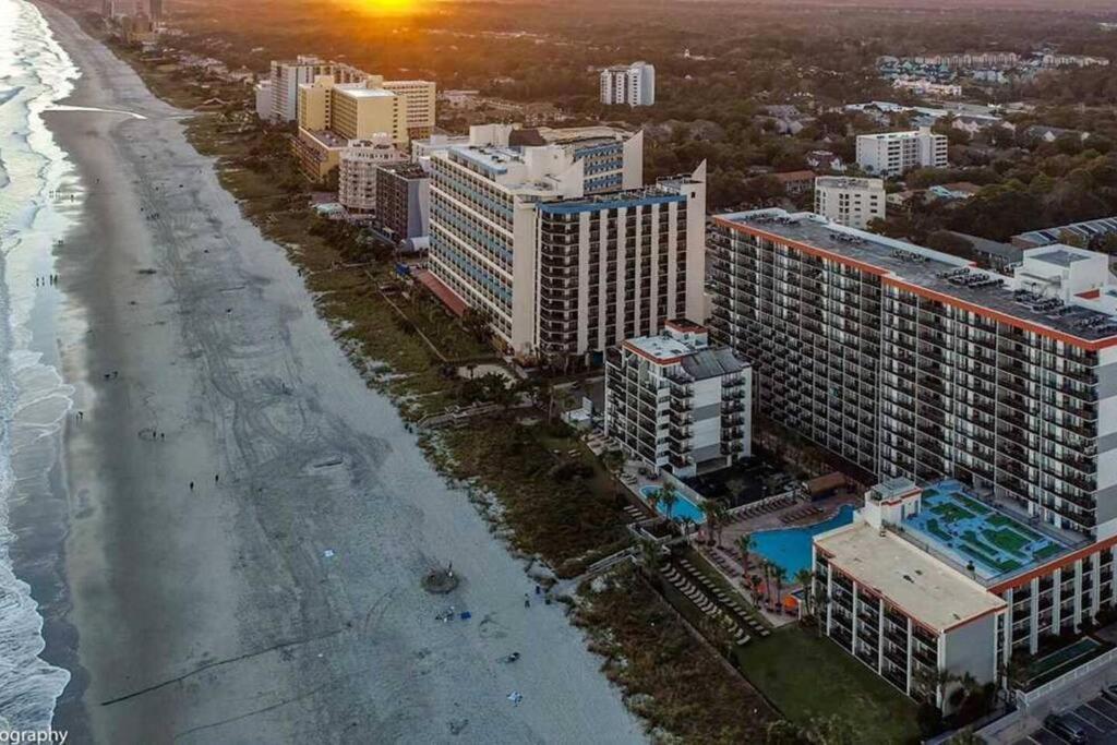 Breathtaking Oceanfront Suite Grand Cayman 451 Μιρτλ Μπιτς Εξωτερικό φωτογραφία