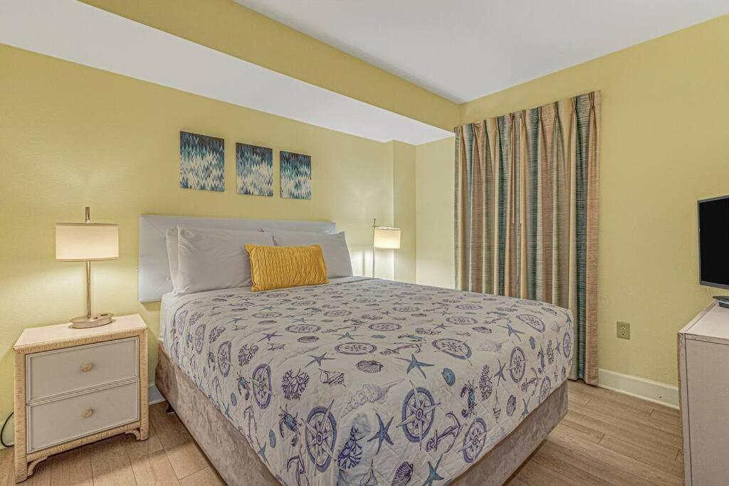 Breathtaking Oceanfront Suite Grand Cayman 451 Μιρτλ Μπιτς Εξωτερικό φωτογραφία