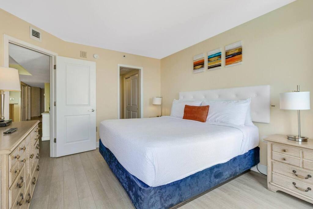 Breathtaking Oceanfront Suite Grand Cayman 451 Μιρτλ Μπιτς Εξωτερικό φωτογραφία